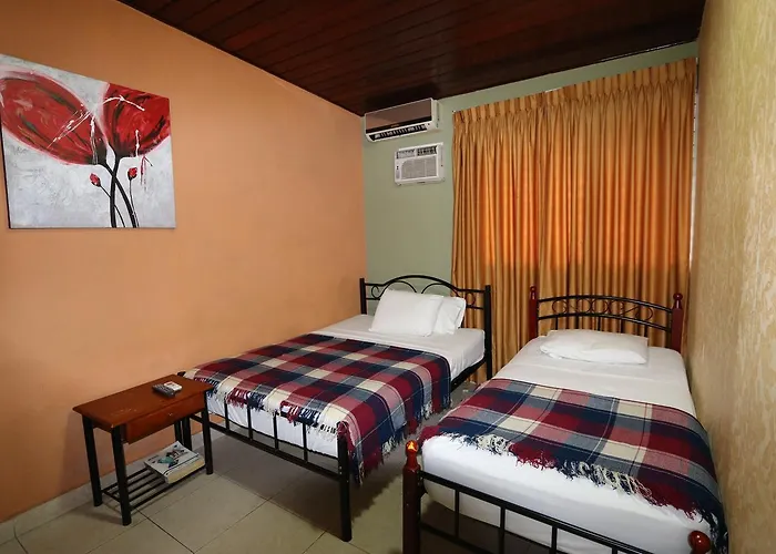 Hostal Cocos Inn