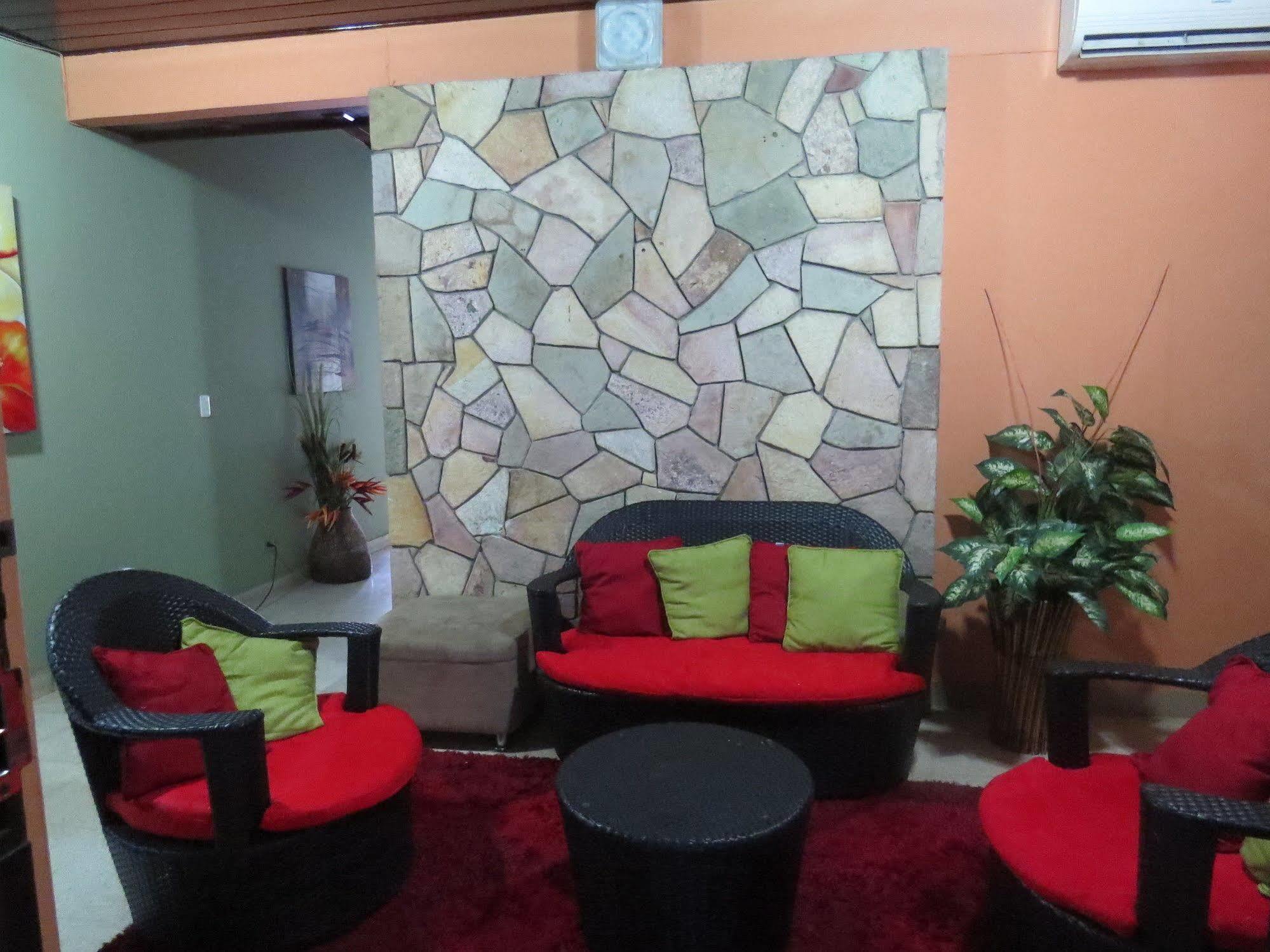 Cocos Hostel *
